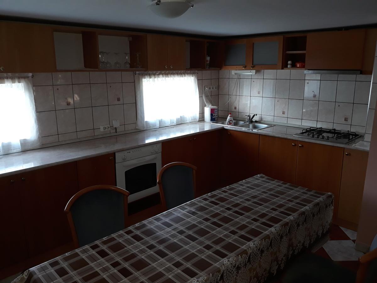 Rozsa Apartament